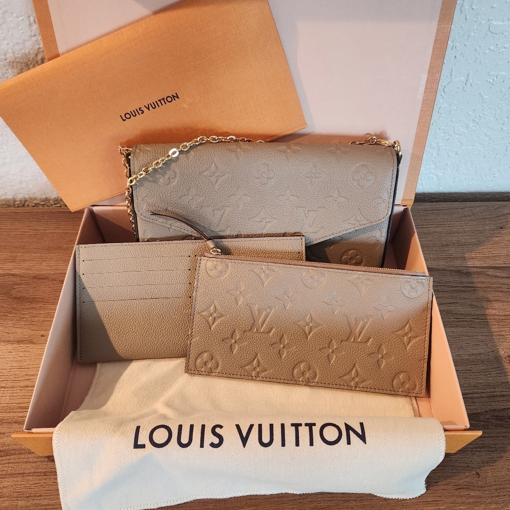 Louis Vuitton Pochette Félicie (Color: Turtledove)
